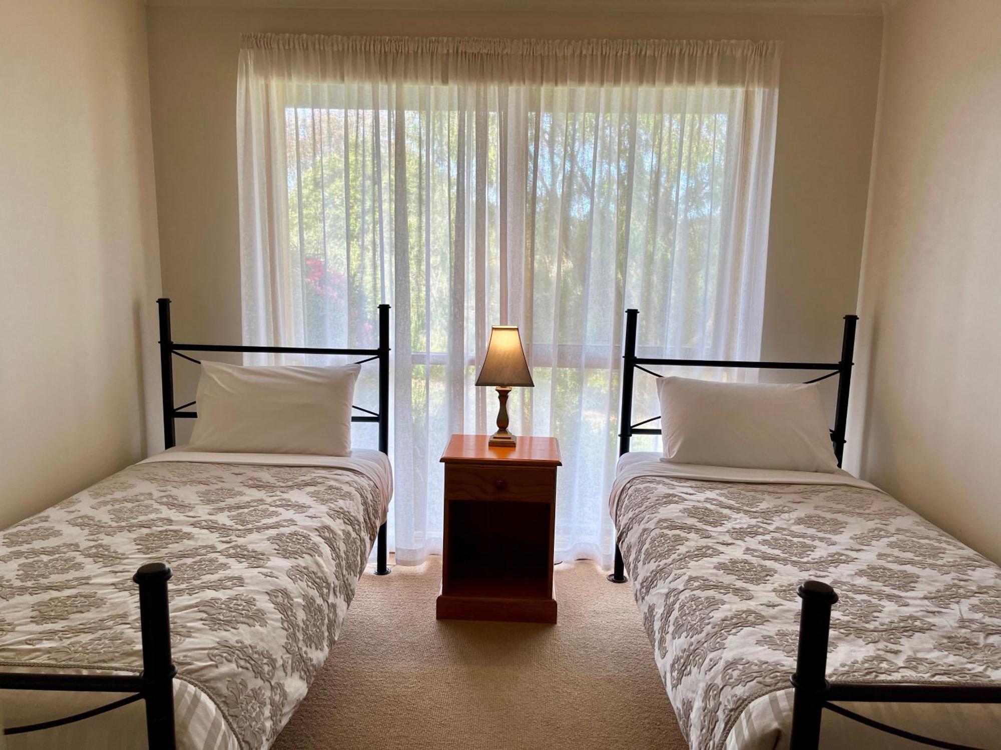 Daysy Hill Country Cottages ميناء كامبل الغرفة الصورة