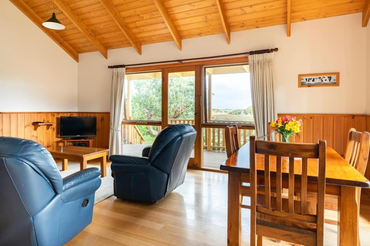 Daysy Hill Country Cottages ميناء كامبل الغرفة الصورة