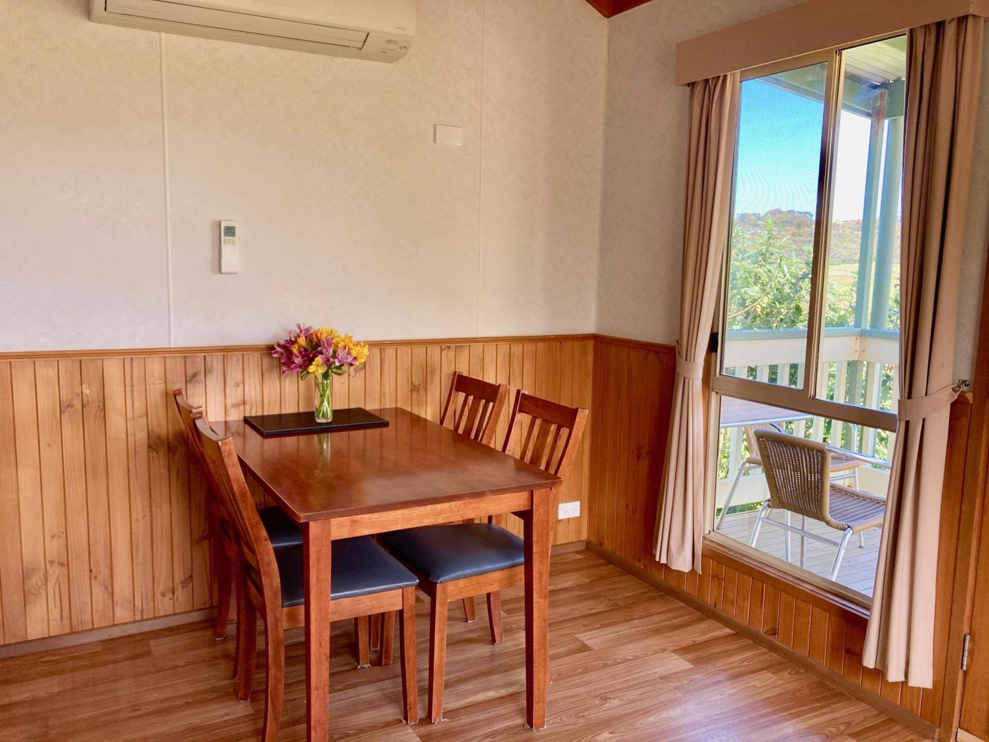 Daysy Hill Country Cottages ميناء كامبل الغرفة الصورة
