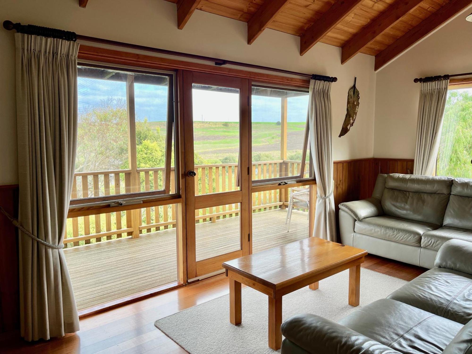 Daysy Hill Country Cottages ميناء كامبل الغرفة الصورة