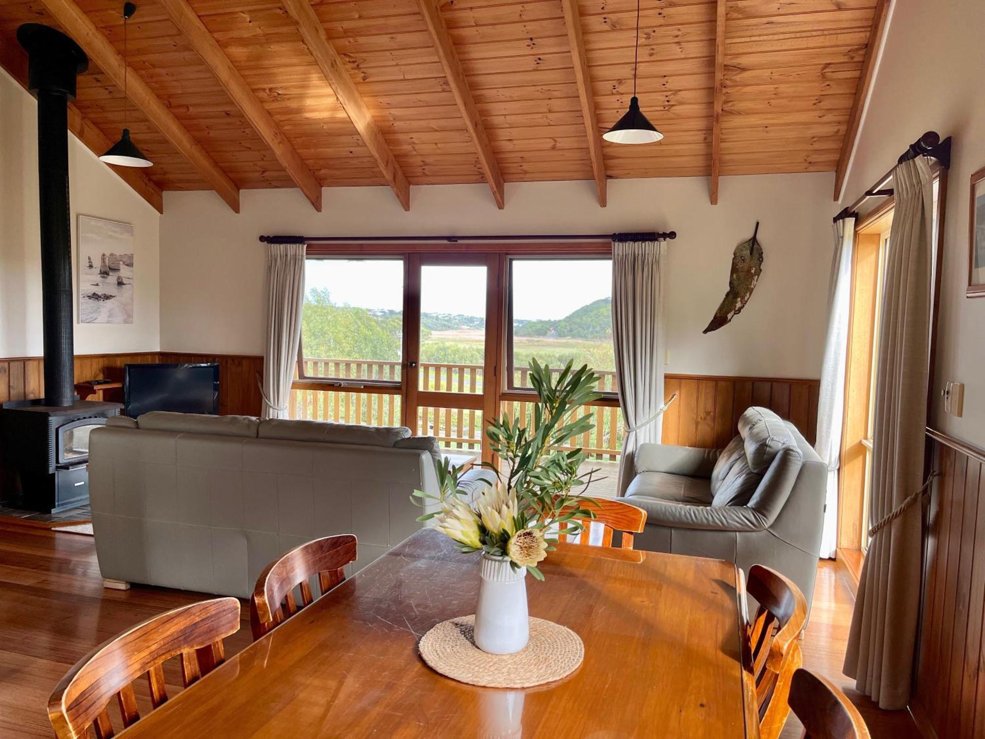 Daysy Hill Country Cottages ميناء كامبل الغرفة الصورة